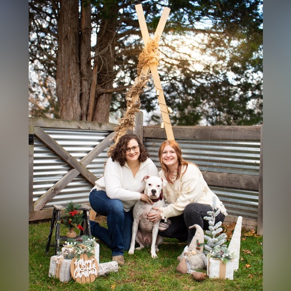 Welcome! ๐ซถ - Picture 1 of 16